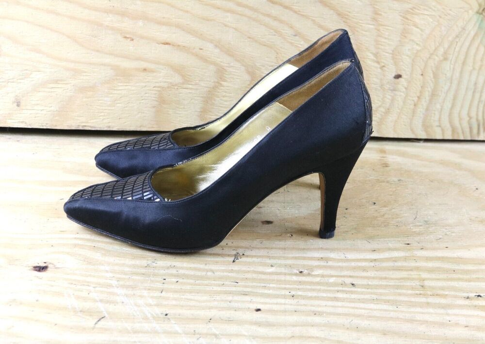 Saint John Shoes Womens 9 B Black Satin Sequin Heels Pumps Italy Vintage